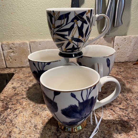 Set of 4 Collector Mugs from The English Mug Co - Picture 2 of 5